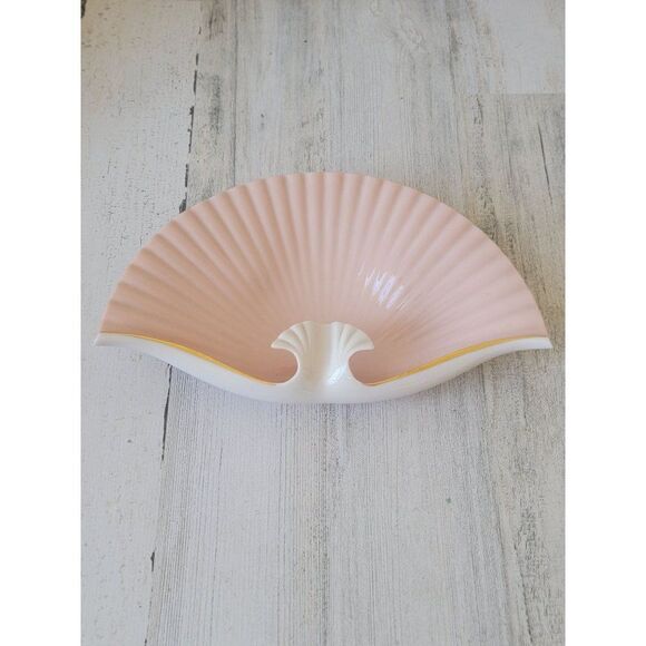 Lenox sea shell dish pink collectible home‎ decor gold trim trinket - Picture 1 of 9